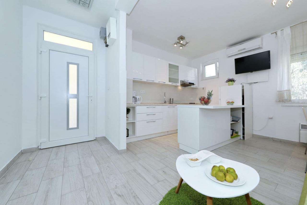 Apriori Apartments - Free Parking Задар Экстерьер фото